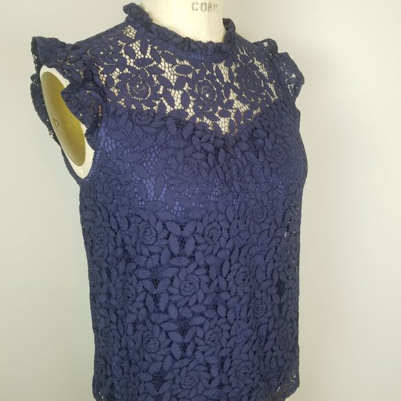 Pretty Navy Blue Sleeveless Lace Blouse by Monteau Small NEW without Tags - Picture 6 of 7